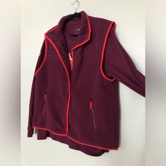 NWT The North Face- Womens Fleece Vest and LS Shirt Set - Picture 1 of 15